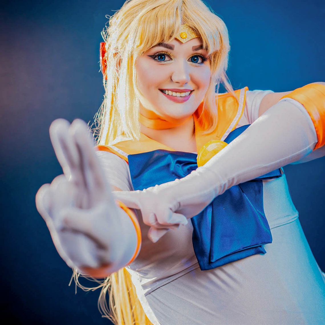 Cap26_Cosplay-Panelist_Sorensourus.jpg